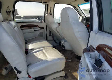 2000 Ford Excursion Limited из США, поврежденный, VIN 1FMNU42L6YEA90614